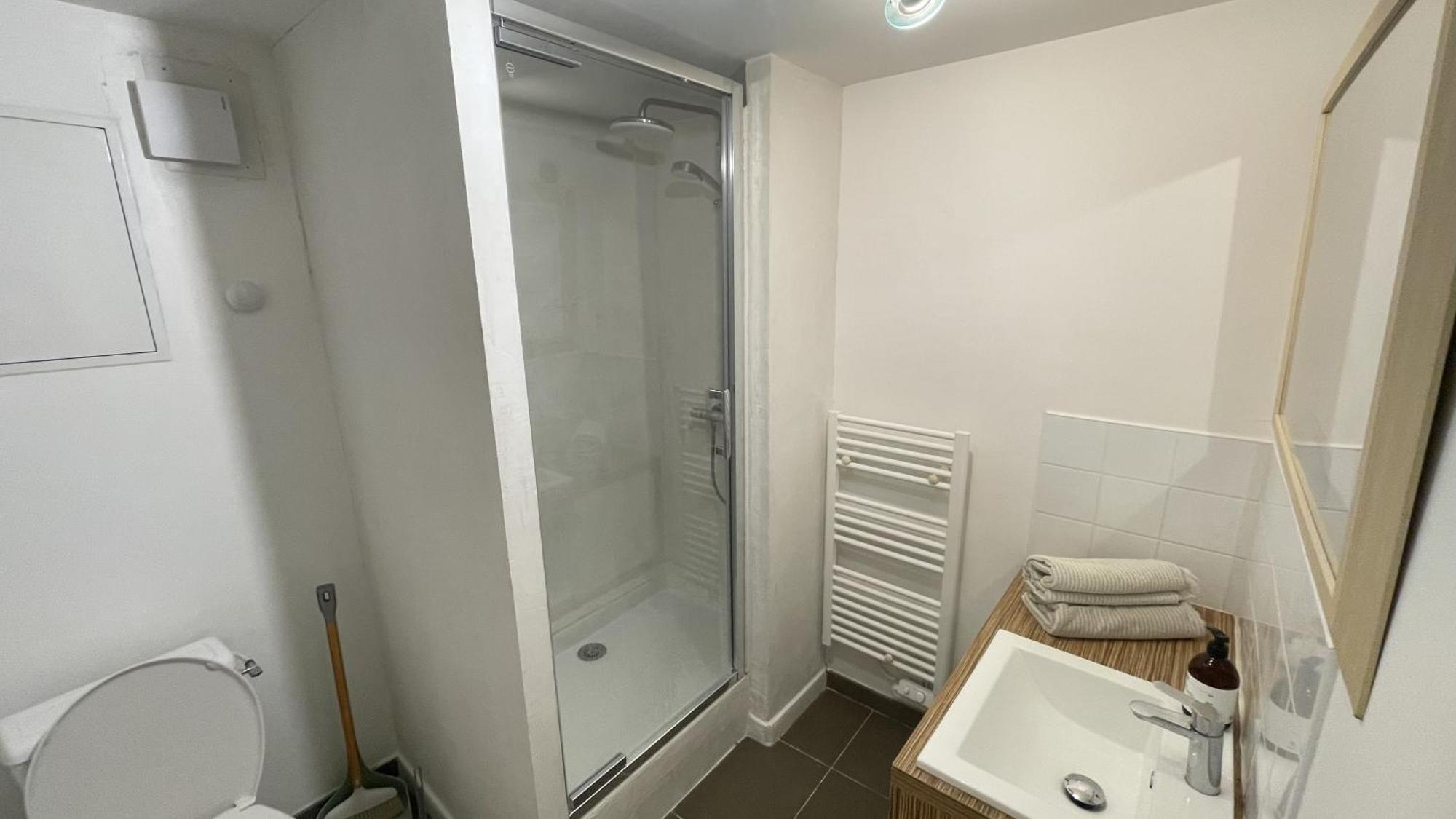 Le Pavillon Rennais Apartment แรนส์ ภายนอก รูปภาพ