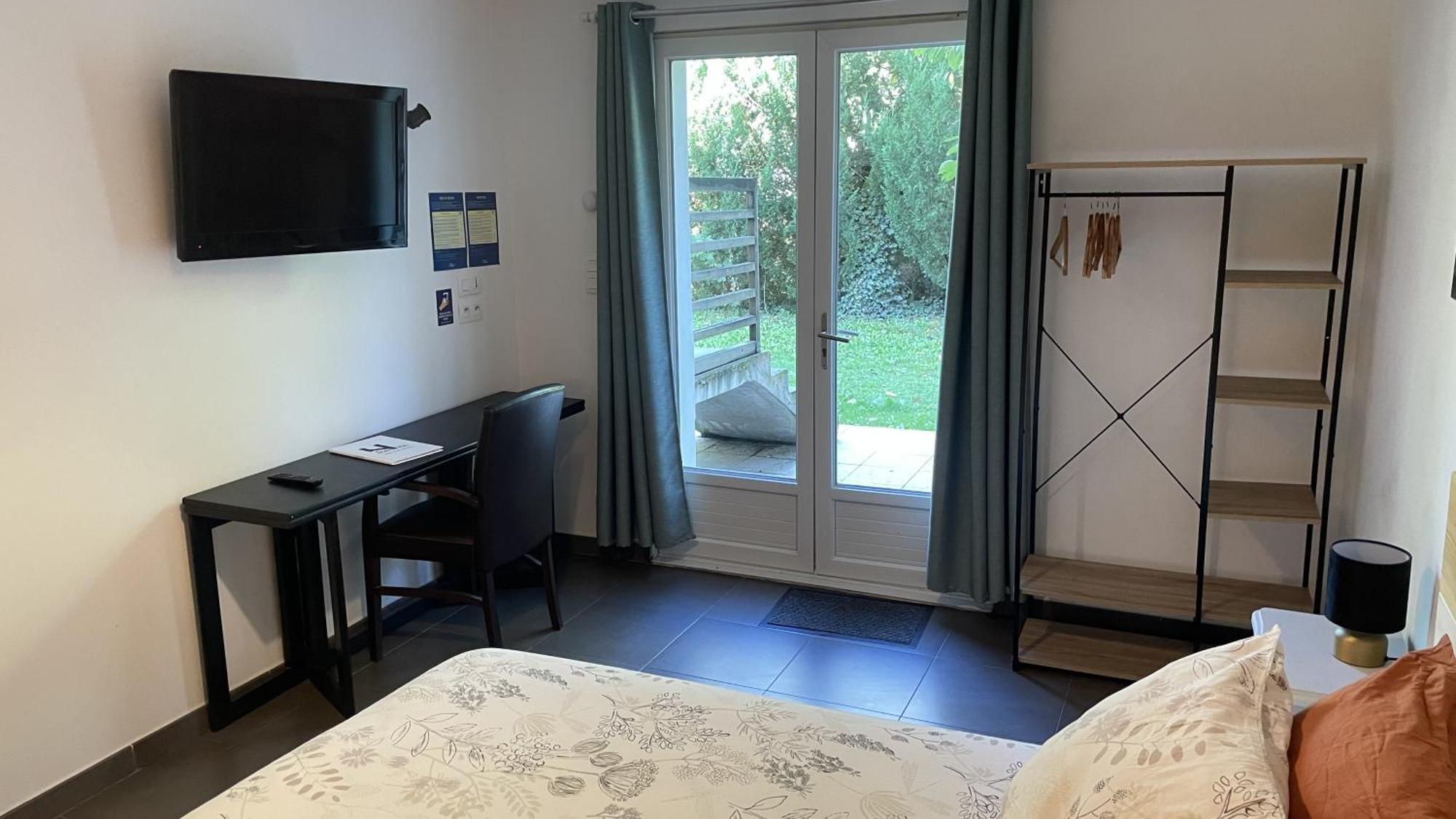 Le Pavillon Rennais Apartment แรนส์ ภายนอก รูปภาพ